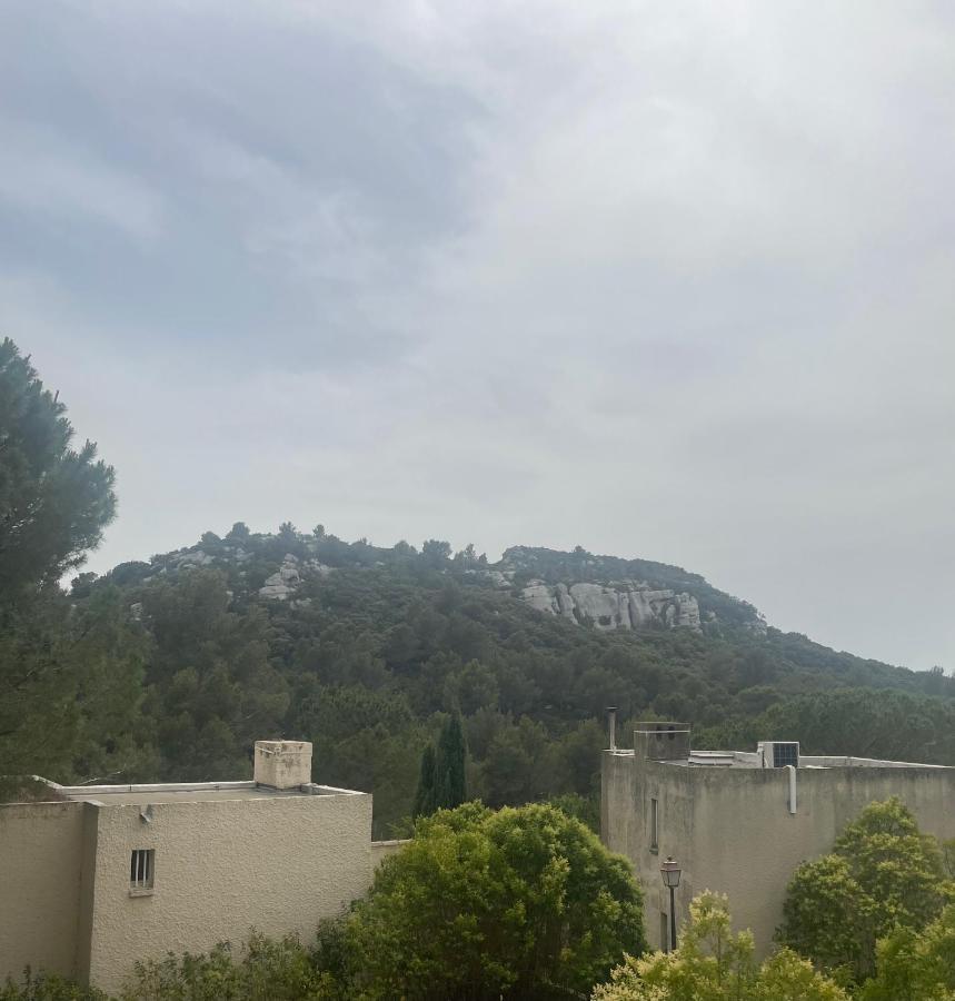 Apartamento "Lou Mes" Les Baux Balcon Exterior foto