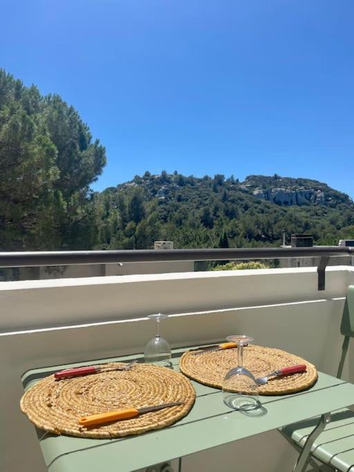 Apartamento "Lou Mes" Les Baux Balcon Exterior foto